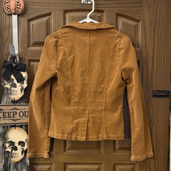 BKE Tan Corduroy Blazer with Slight Ruffle Collar - Picture 4 of 4
